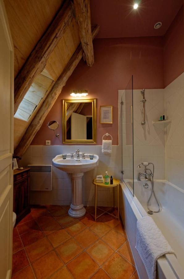 La Tour De Cause Bed and Breakfast Castelnaud La Chapelle Εξωτερικό φωτογραφία