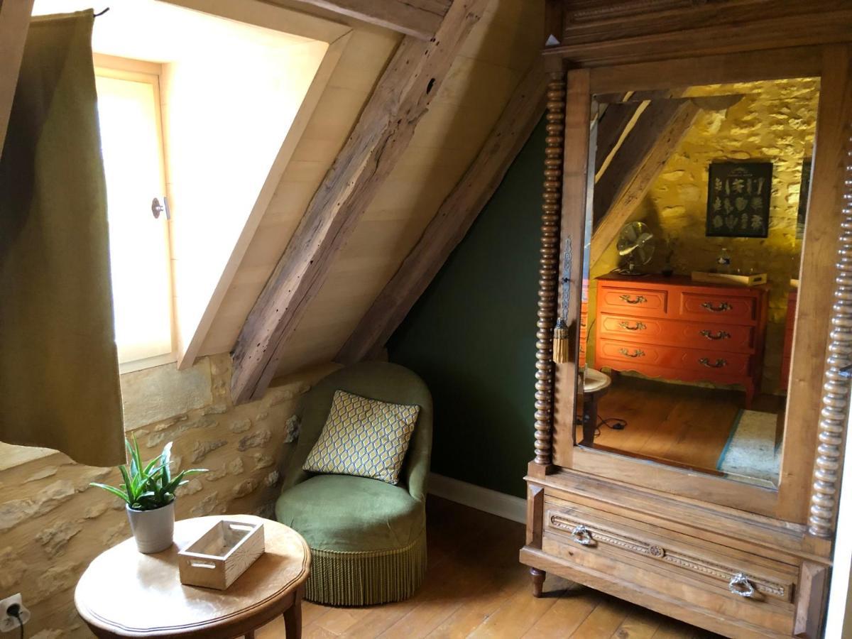 La Tour De Cause Bed and Breakfast Castelnaud La Chapelle Εξωτερικό φωτογραφία
